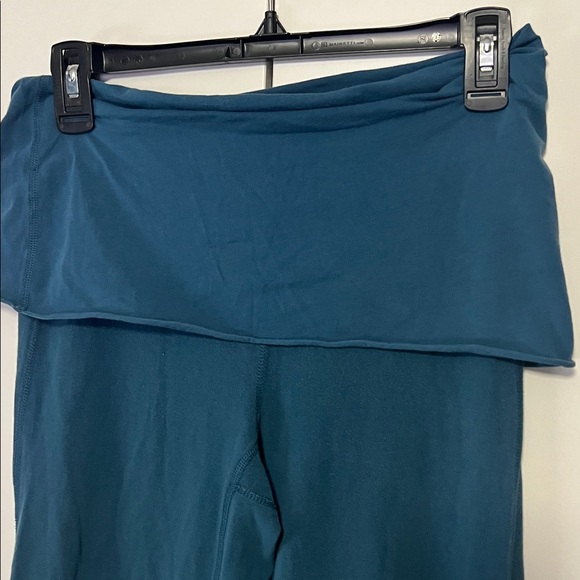 Lucy Dark Teal Flare Yoga Pants - Picture 2 of 4